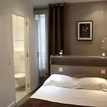 Hotel Cosmos
