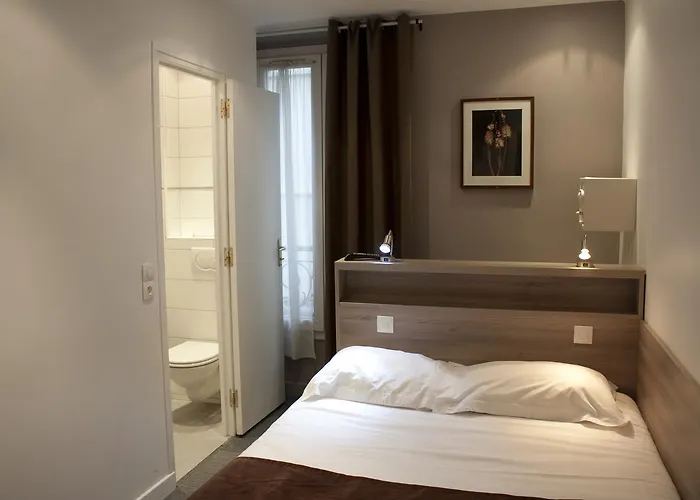 Hotel Cosmos